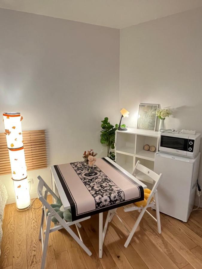 Dream Dwell Paris- The 6Th District Paris Historical Apartment Near Montparnasse ภายนอก รูปภาพ